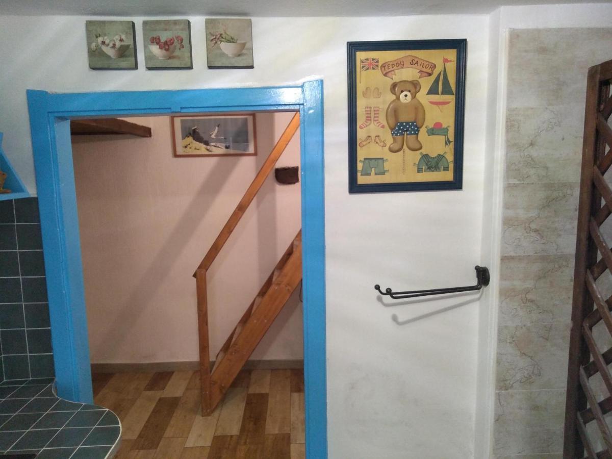 Piccola Casa Di Sardegna Apartment Villanova Monteleone Exterior photo