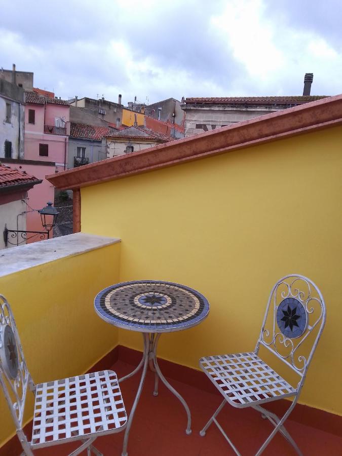 Piccola Casa Di Sardegna Apartment Villanova Monteleone Exterior photo